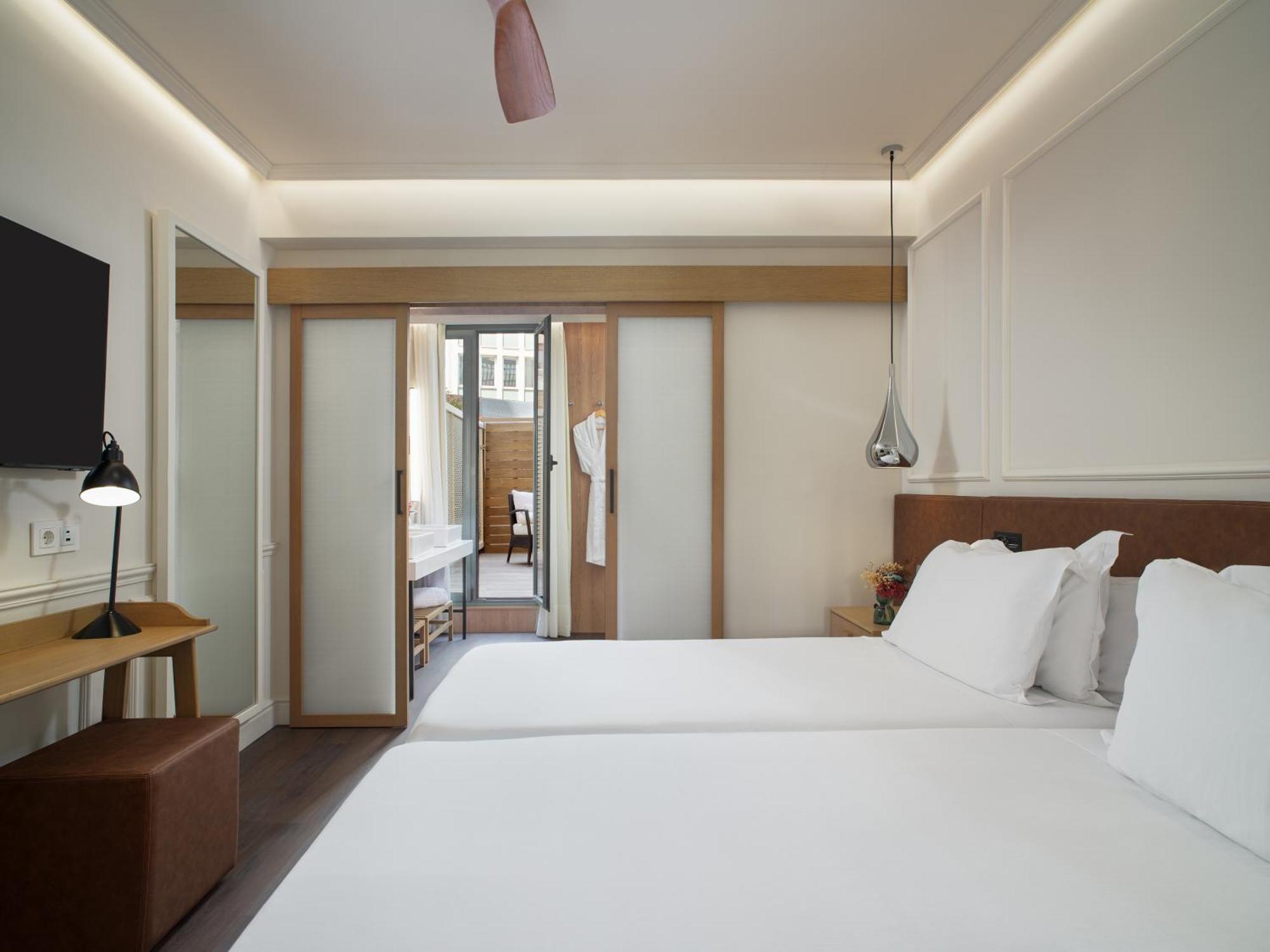 H10 Universitat (Adults Only), Barcelona